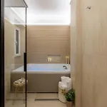 Luxury With Private Hot Tub & Sauna - Magnifica Homes * Рим
