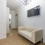 Апартаменты Luxury With Private Hot Tub & Sauna - Magnifica Homes Рим