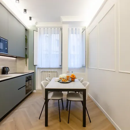 Luxury With Private Hot Tub & Sauna - Magnifica Homes 公寓 *