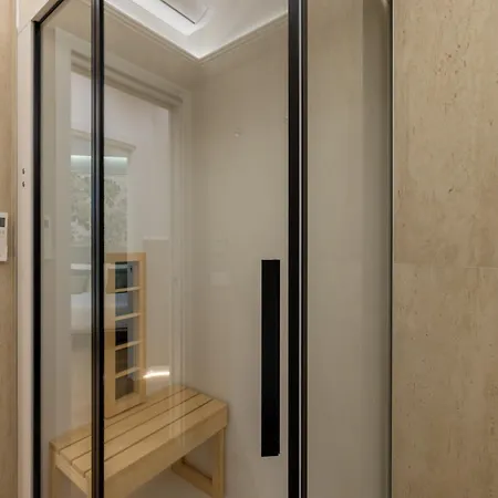 公寓 Luxury With Private Hot Tub & Sauna - Magnifica Homes 罗马