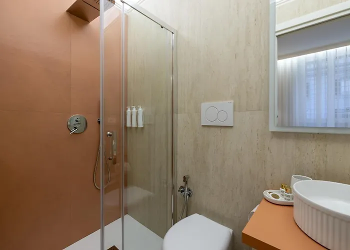 Luxury With Private Hot Tub & Sauna - Magnifica Homes * רומא