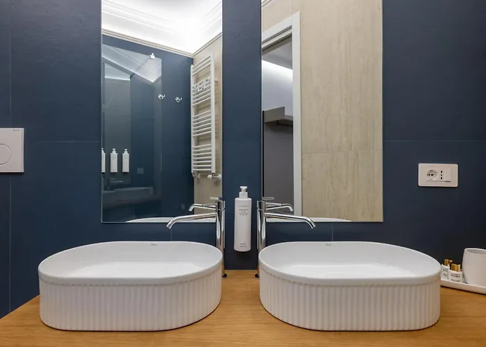 Luxury With Private Hot Tub & Sauna - Magnifica Homes דירה רומא